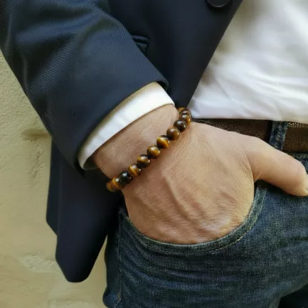 Bracelet Pierre Porte Bonheur et Chance en Œil de Tigre AA 5 Bracelet Pierre Porte Bonheur et Chance poignet homme